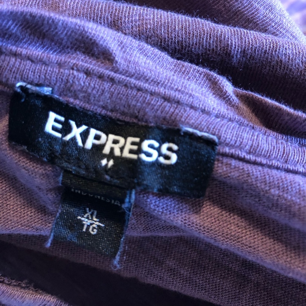 Express Top - Picture 3 of 7